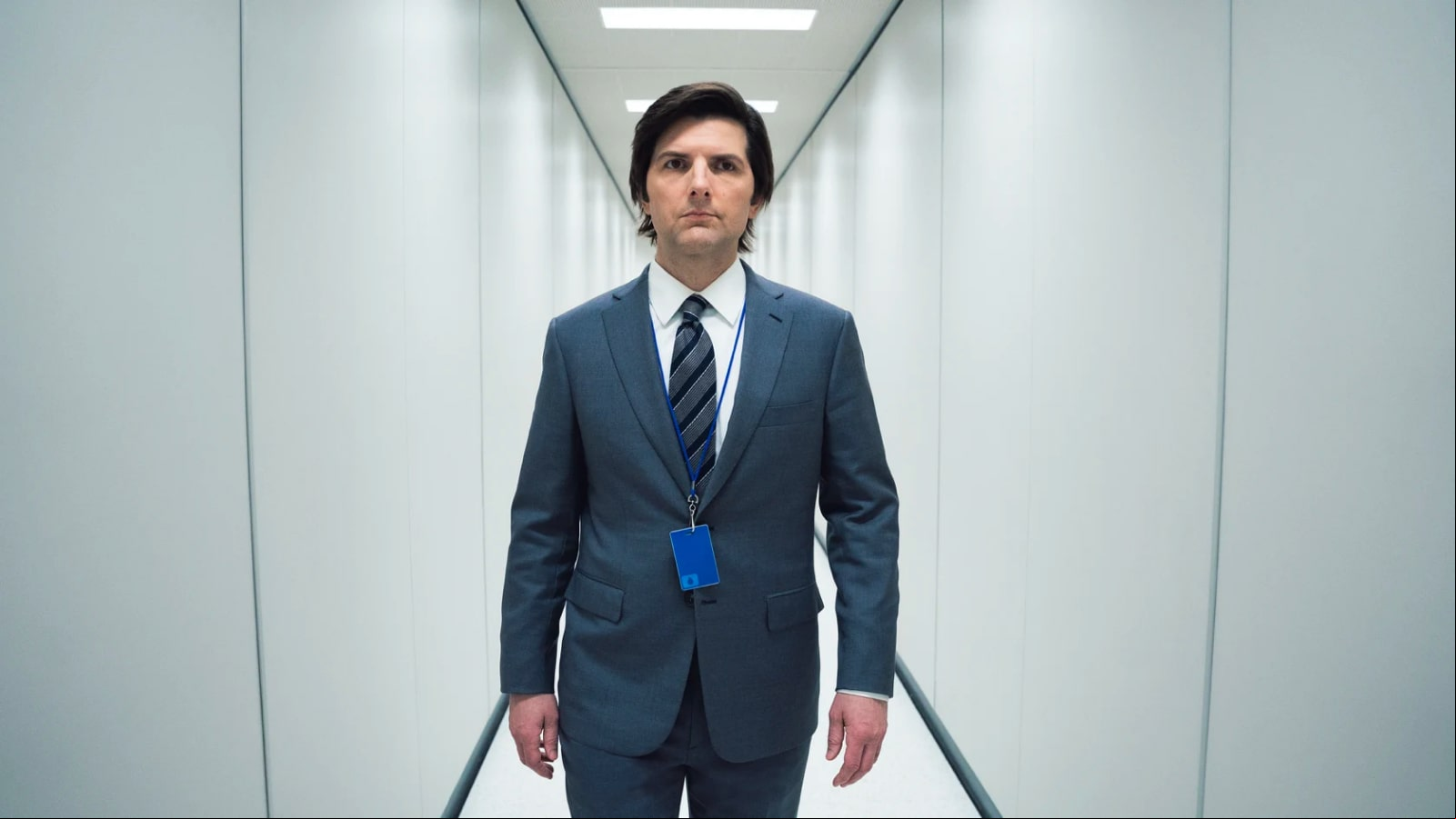 кадр из сериала «Разделение»